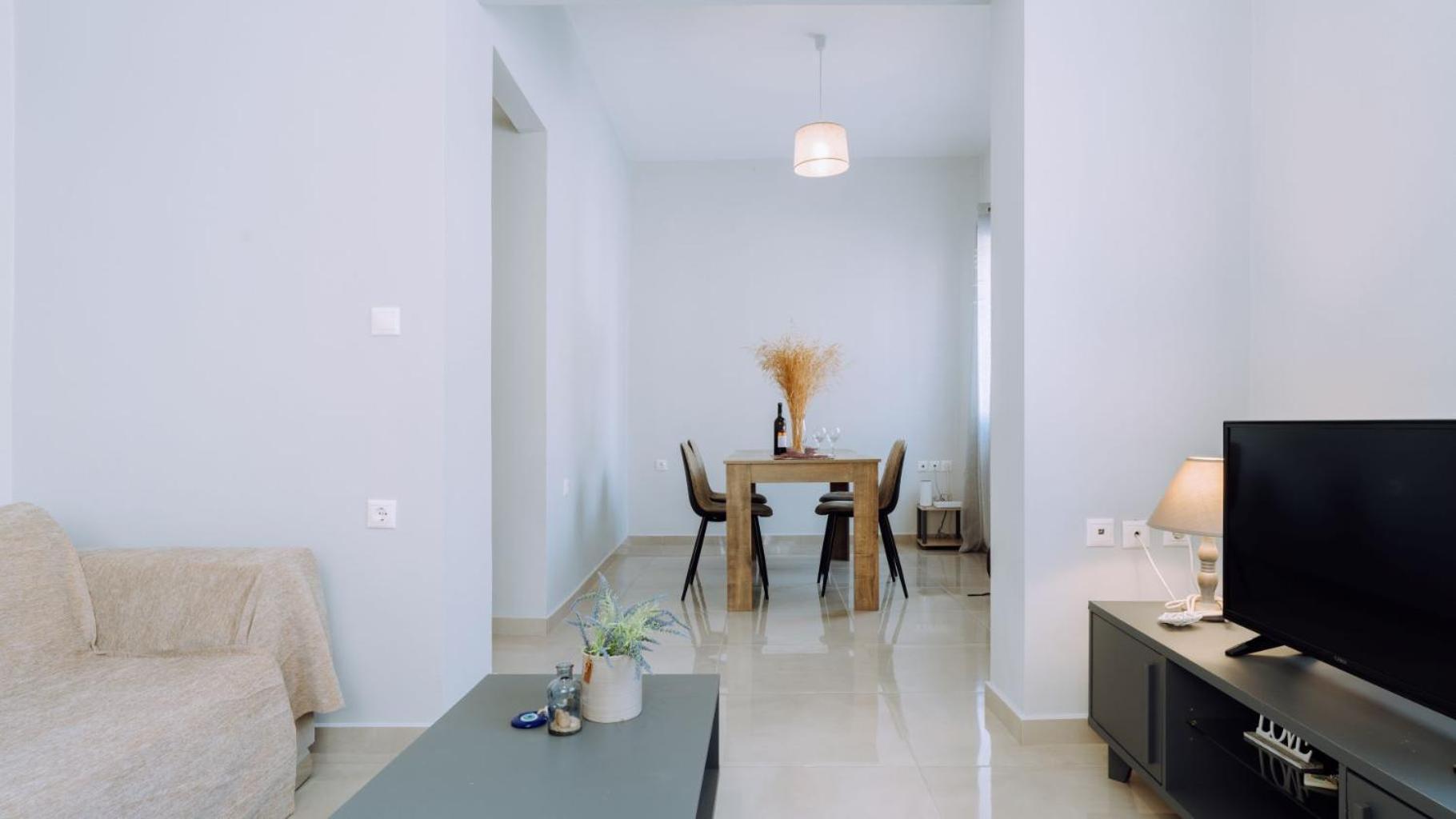 Lithostroto Suites 阿尔戈斯托利翁 外观 照片