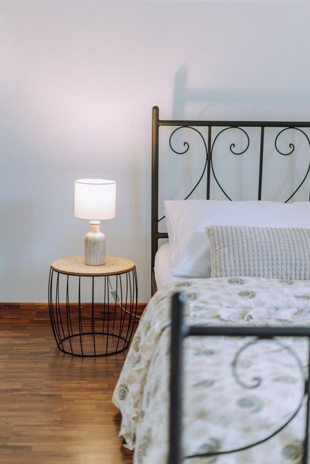 Lithostroto Suites 阿尔戈斯托利翁 外观 照片