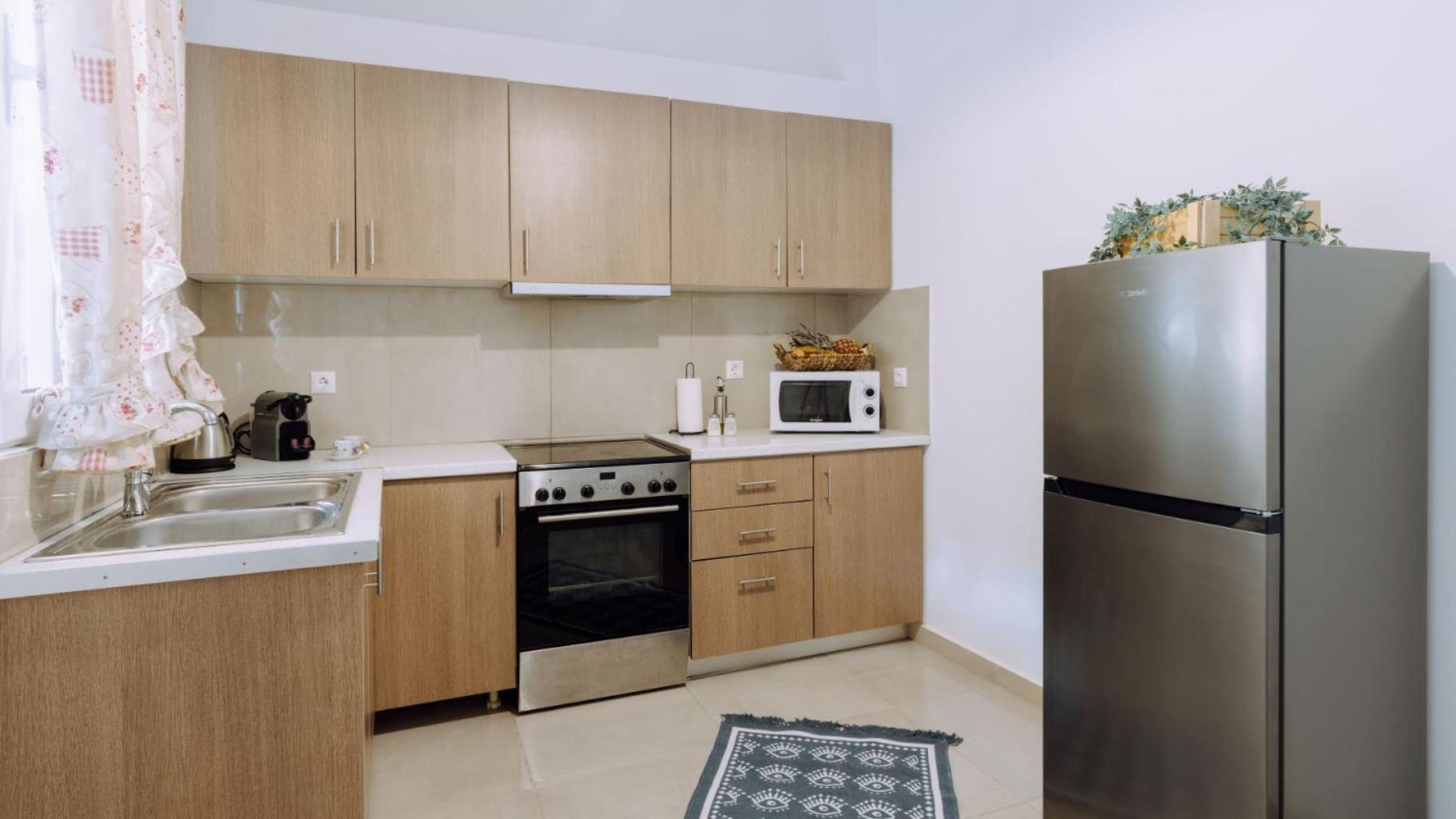 Lithostroto Suites 阿尔戈斯托利翁 外观 照片