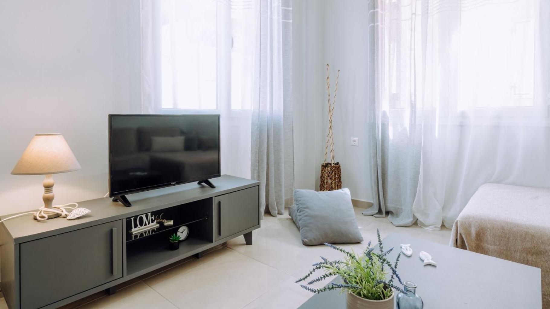 Lithostroto Suites 阿尔戈斯托利翁 外观 照片